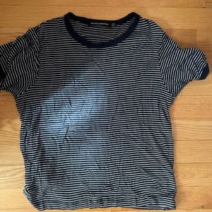 Brandy Melville tee